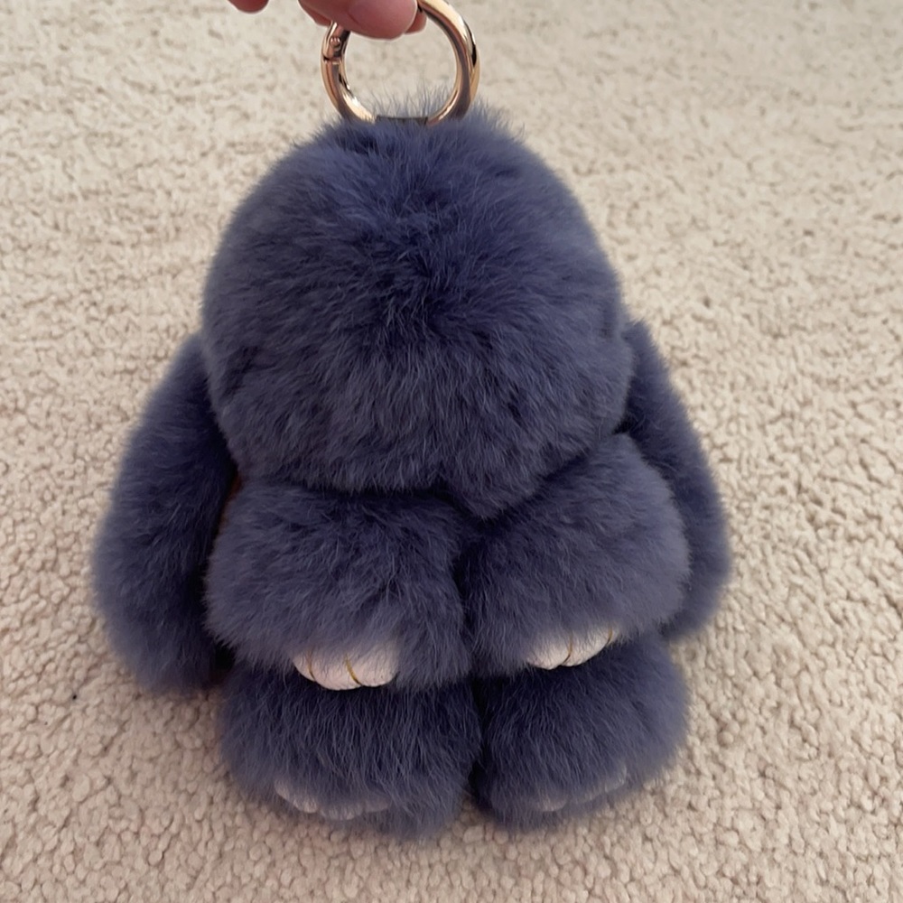 Rabbit keychain - Picture 2 of 2